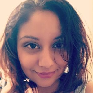 Meet your Posher, Yessenia
